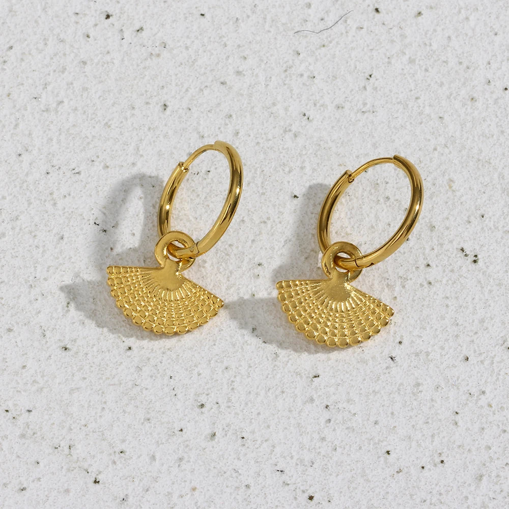 Éventails d'Or - Boucles de Raffinement