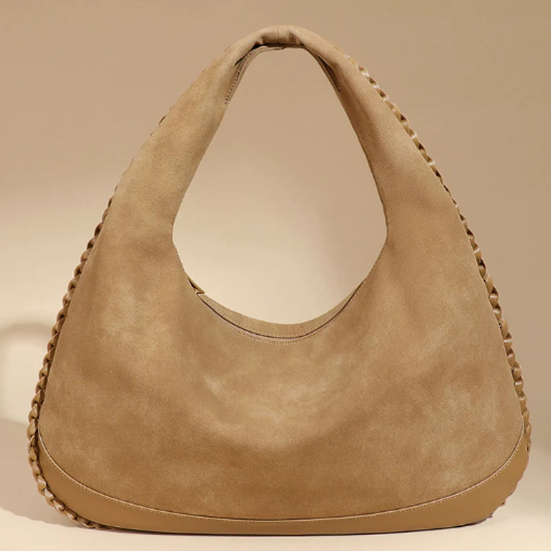 La Besace des Brumes — Le sac des voyageuses de l’invisible