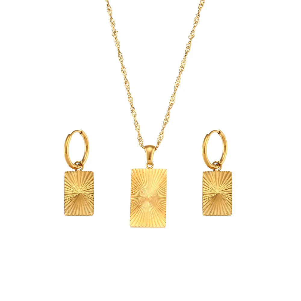 Aurore Dorée - Boucles Éclatantes