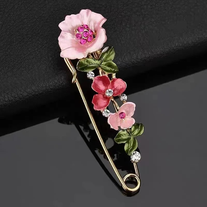 La Broche des Épines Douces — La lumière cachée des bouquets secrets