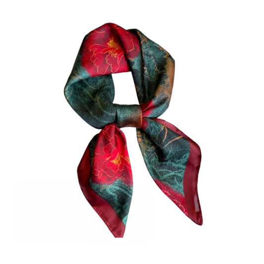 Le Foulard des Nuits Florales - La lumière rouge des feuillages intimes