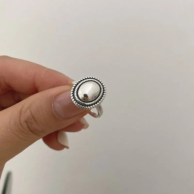 Halo d’Argent – L’Essence Lumineuse