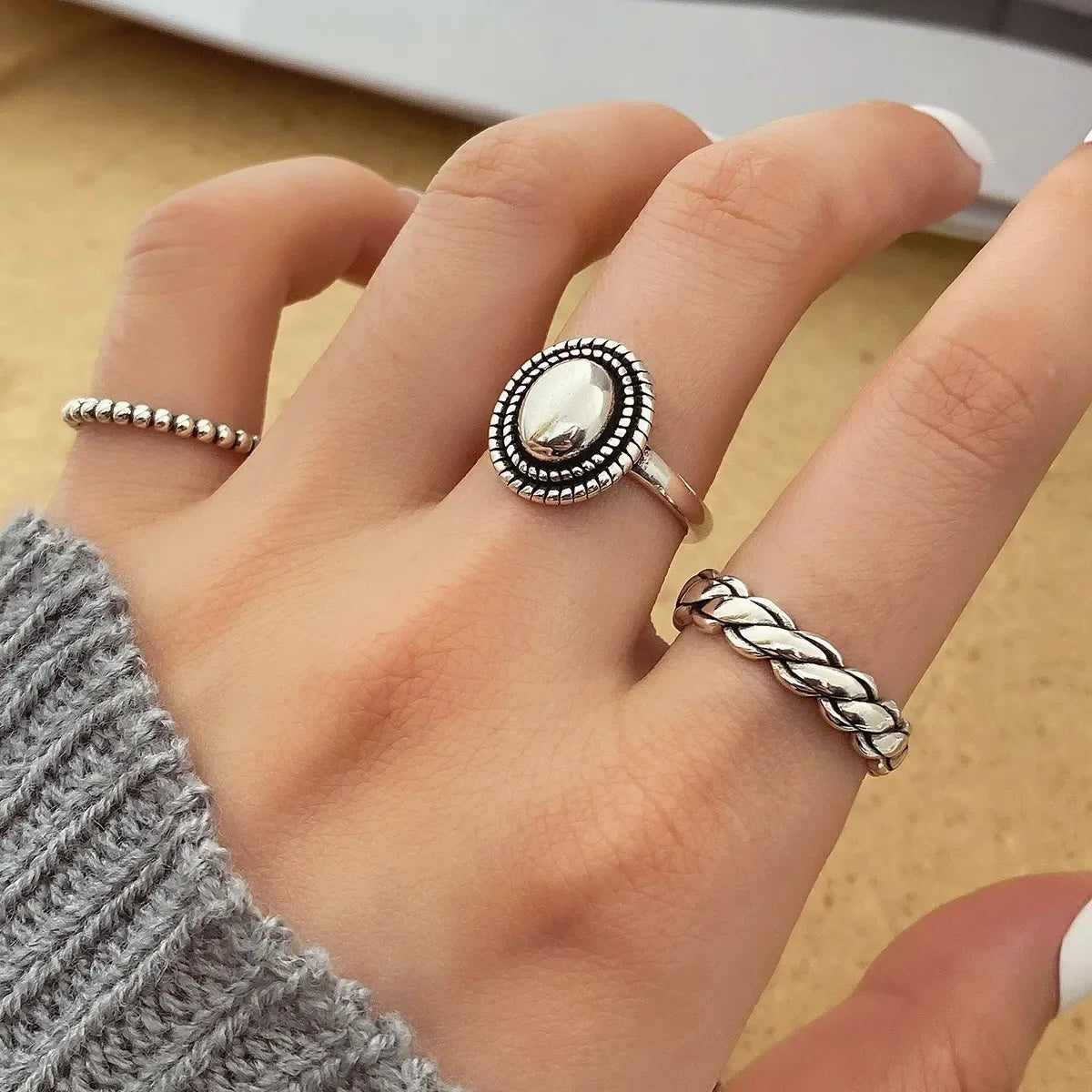 Halo d’Argent – L’Essence Lumineuse