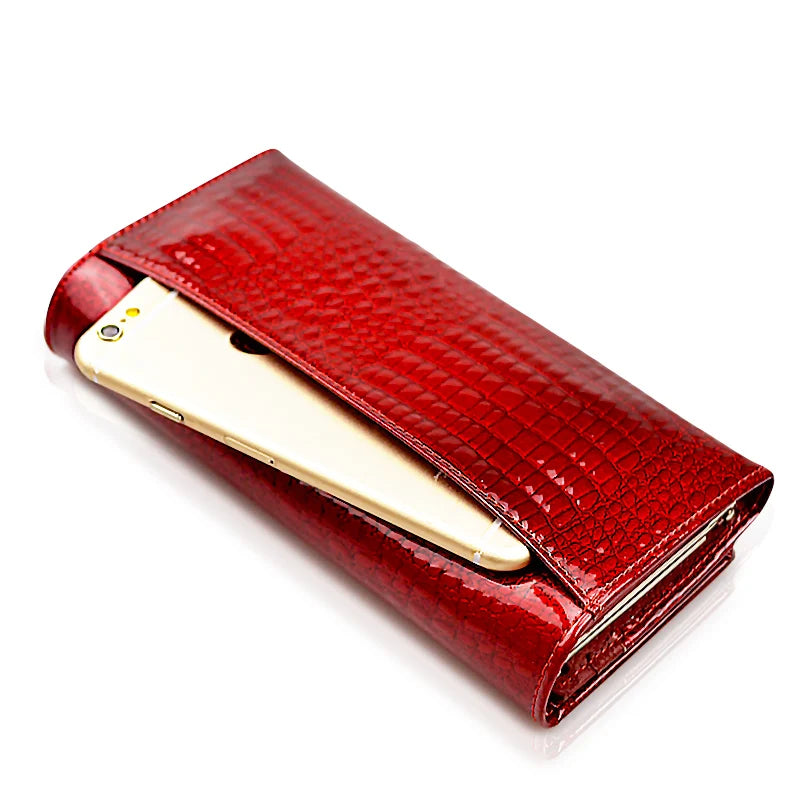 Dragon Rouge — L’Accessoire aux Murmures Ardents