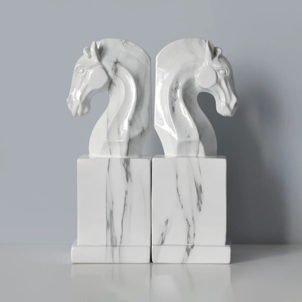 Cheval‑Sphinx — La Sculpture aux Arêtes Souveraines