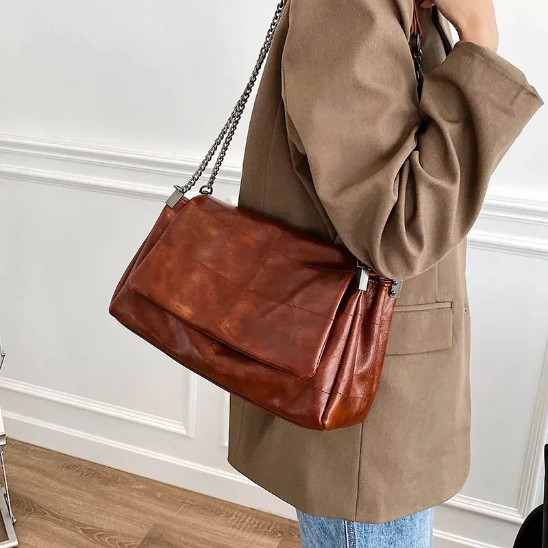 Ombre Caramélisée — Le Sac aux Lueurs Captives