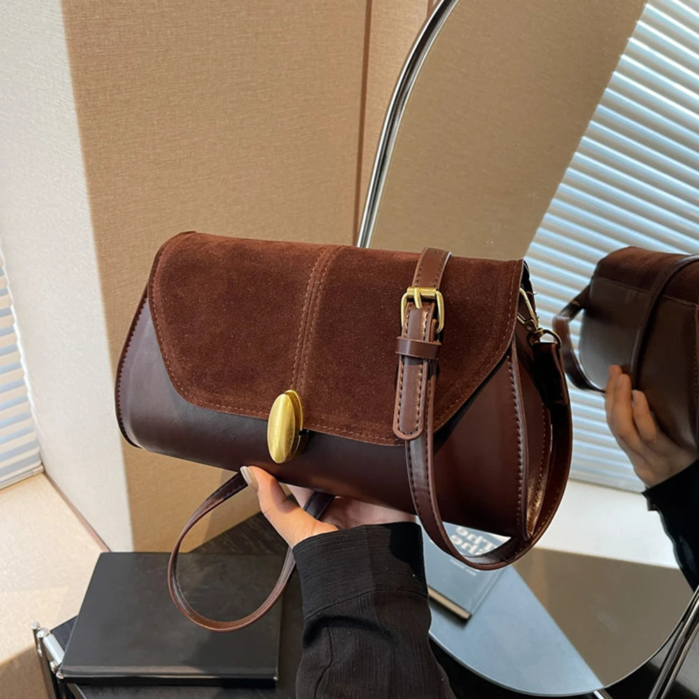 Reine Pourpre — Le Sac aux Murmures Dorés