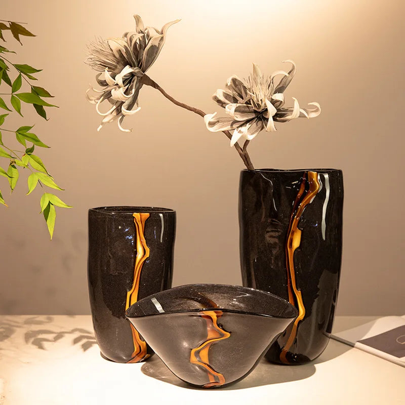 Le Vase des Brasiers Nocturnes — Le Messager des Flammes Intérieures