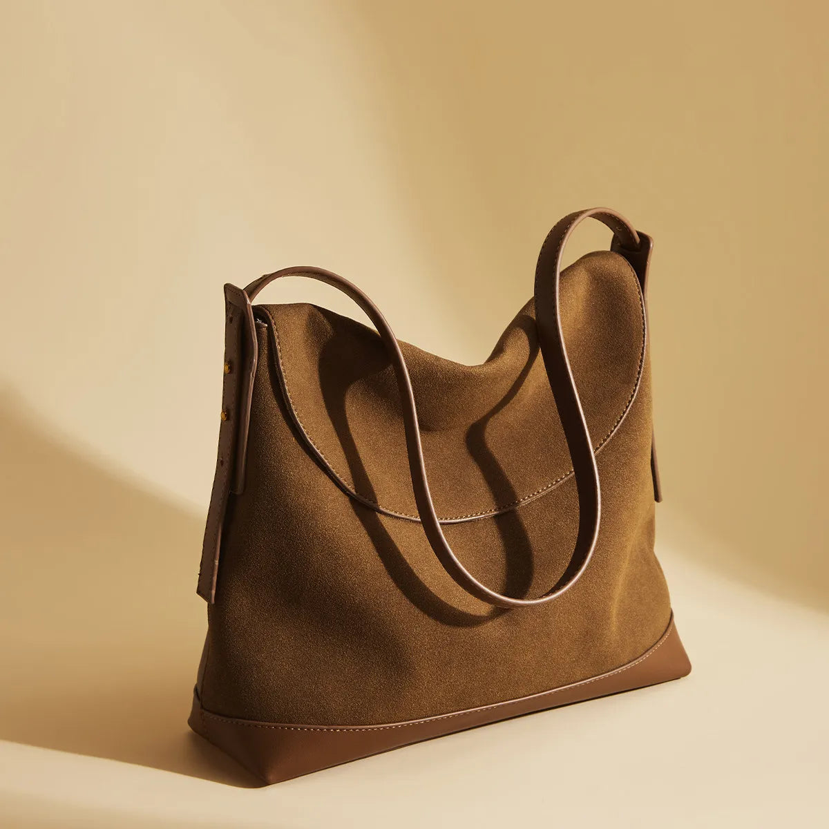 Aube Noisette — Le Sac aux Traces Solaires