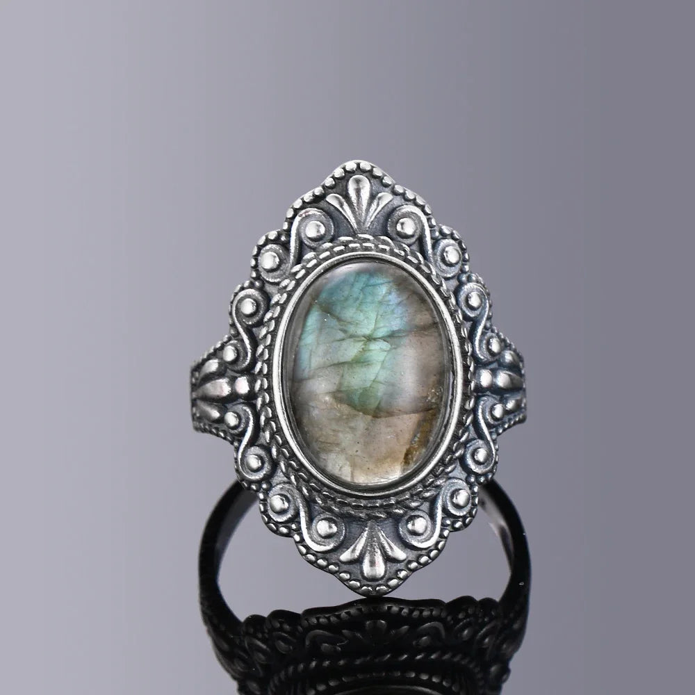 Lueur Lunaire - Bague en Labradorite aux Reflets Mystérieux