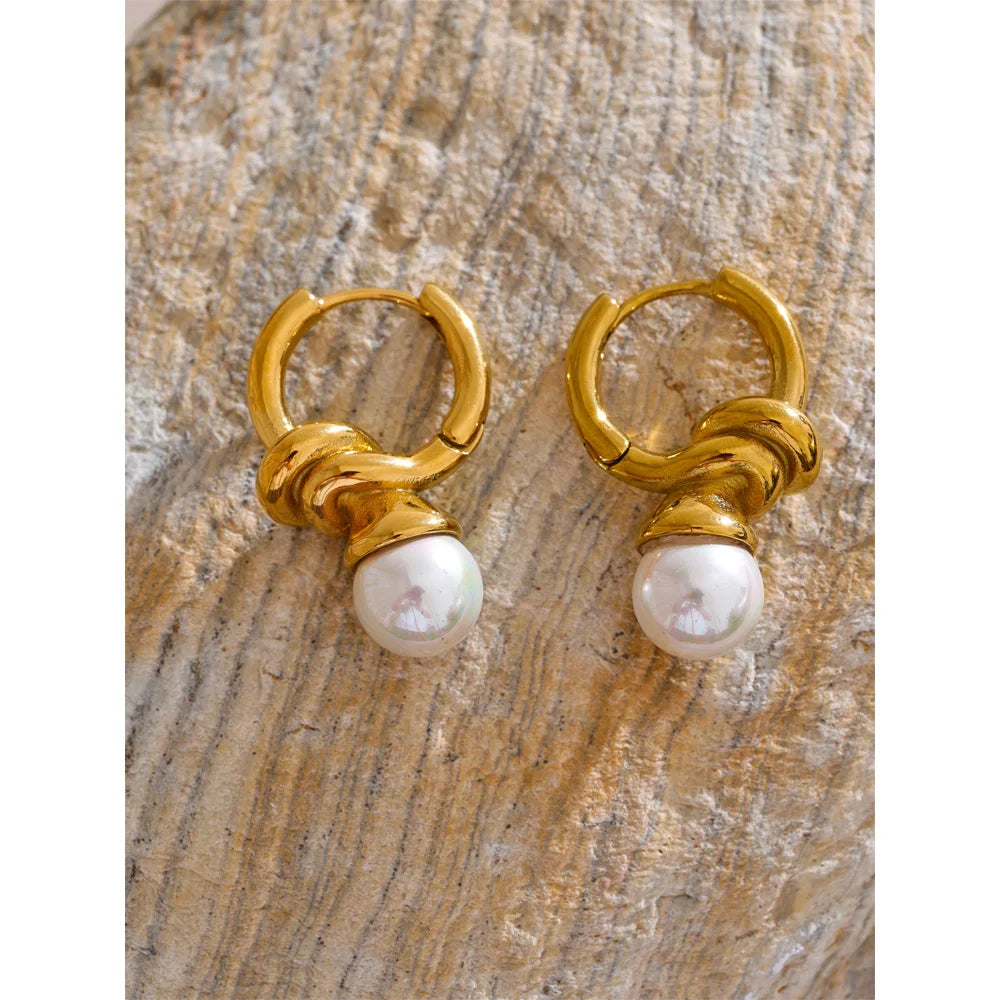 Les Lueurs des Nœuds Sacrés — Les Talismans de Nacre