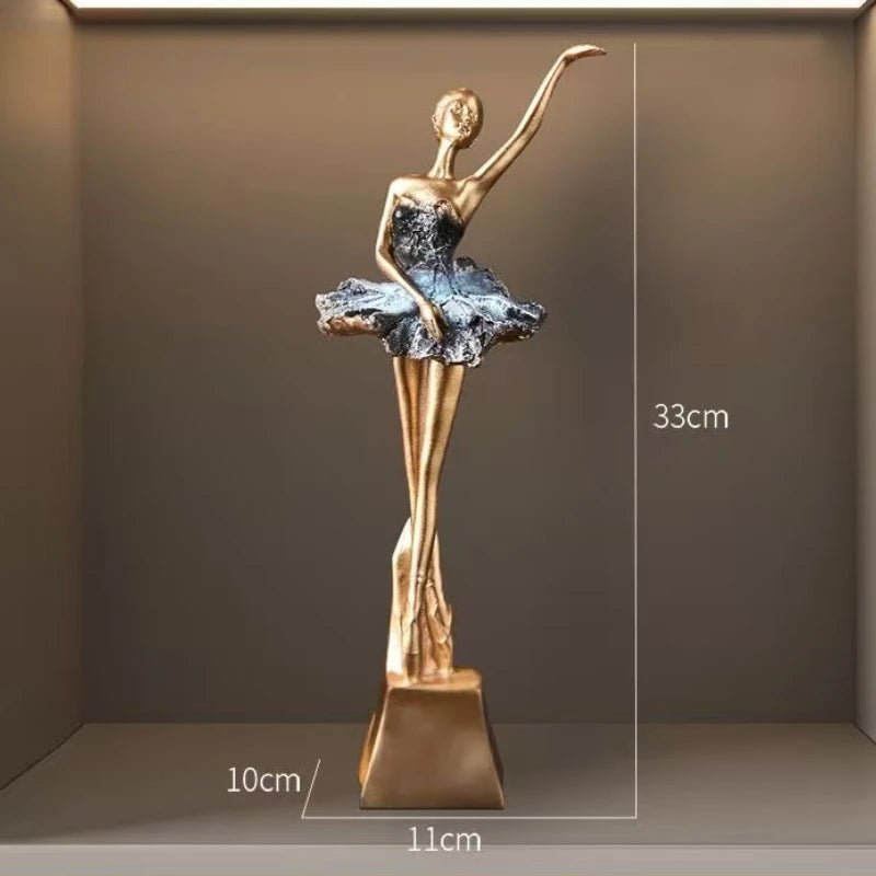 Danseuse de Lumière — La Pièce aux Élévations Silencieuses